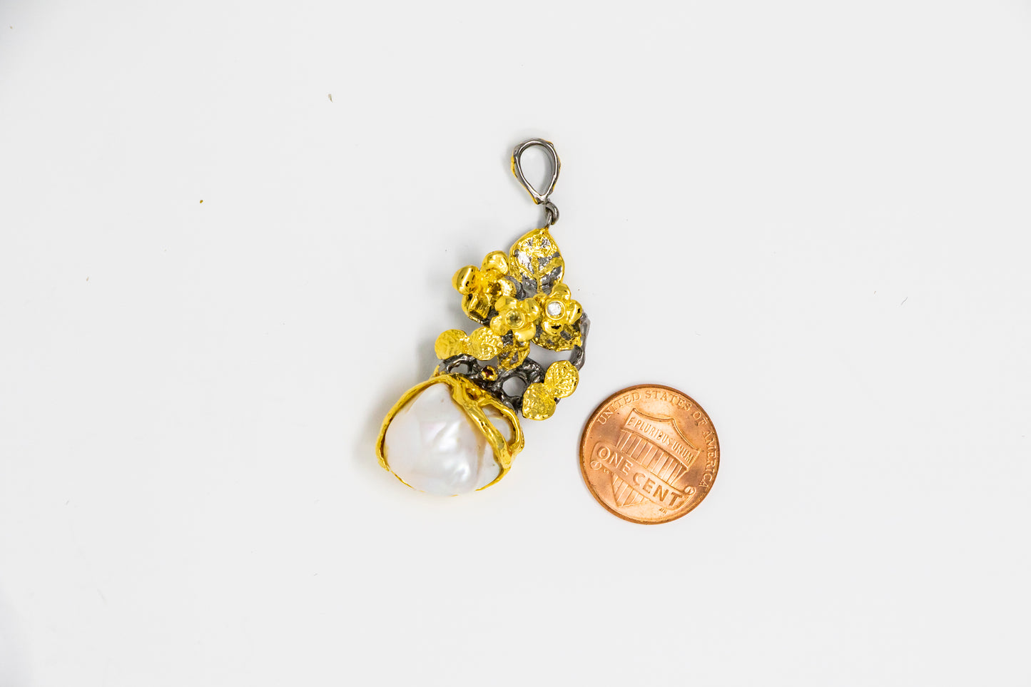 Baroque Pearl Gemstone Flower Pendant