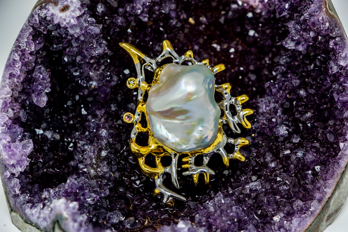 Baroque Pearl Coral Design Broach Pendant