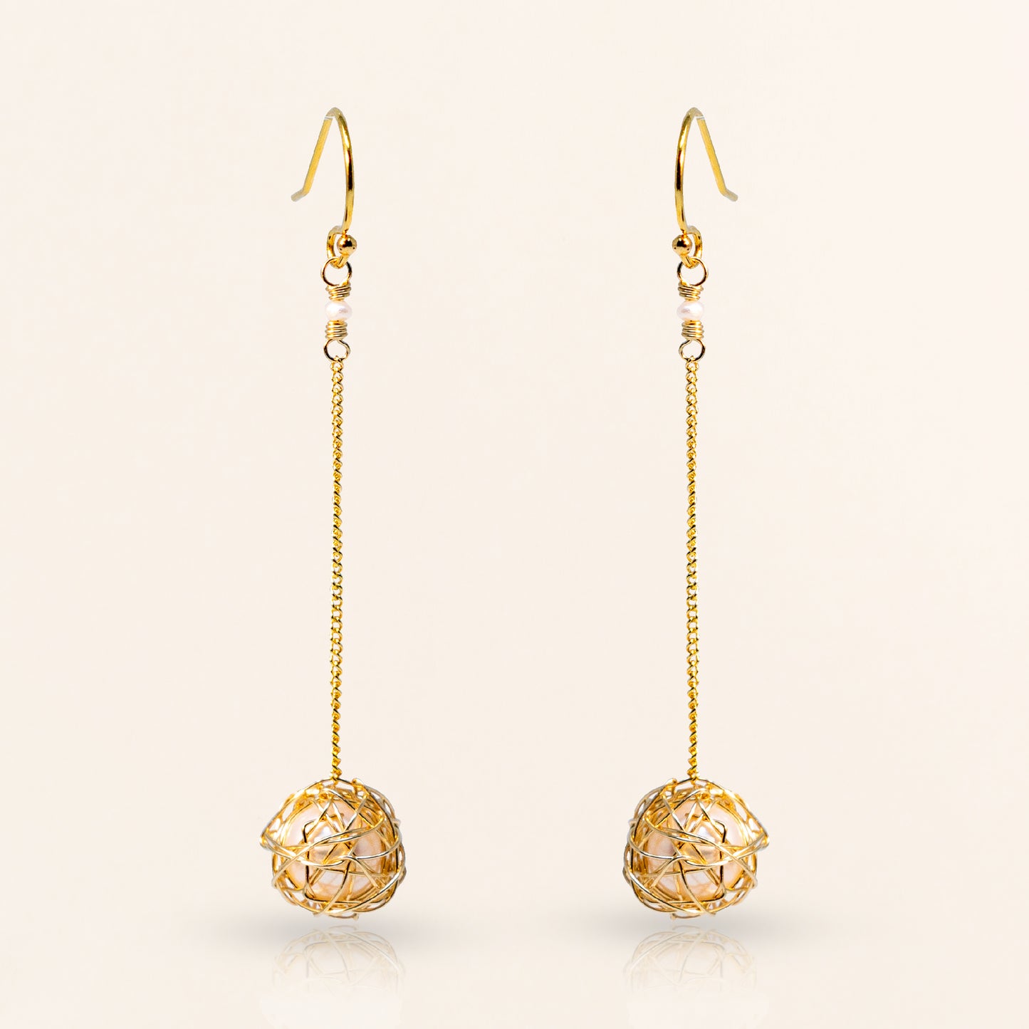 Messy Pearl Drop Earrings