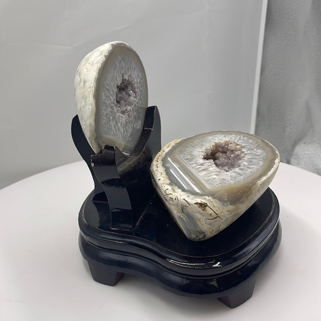 wholesale gemstones and crystals