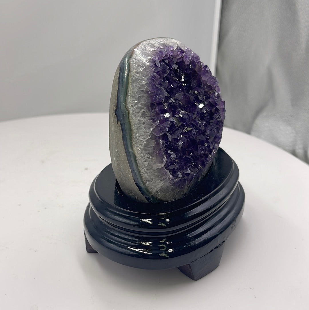 amethyst gemstone 353