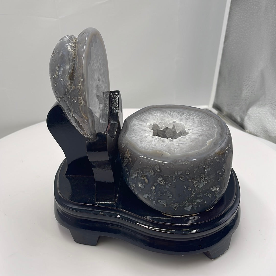 Agate white crystal gemstone 345