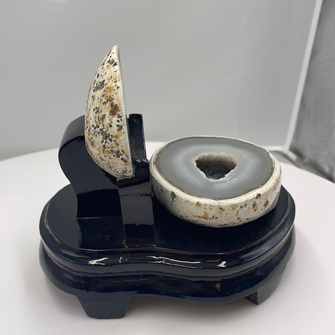 white crystal gemstone 354