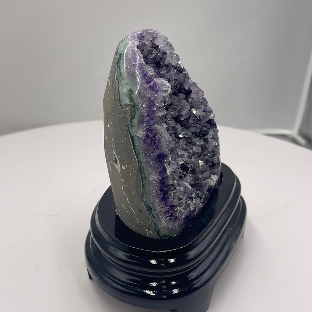 Amethyst gemstone 361