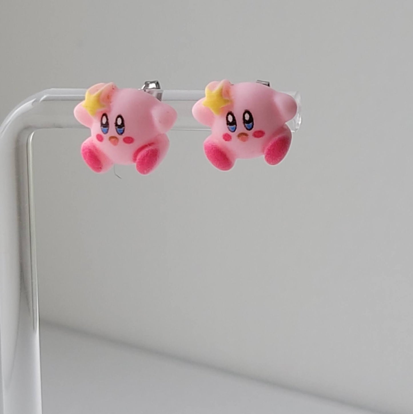 Pink Kirby stud earrings / ET-PC-5-923