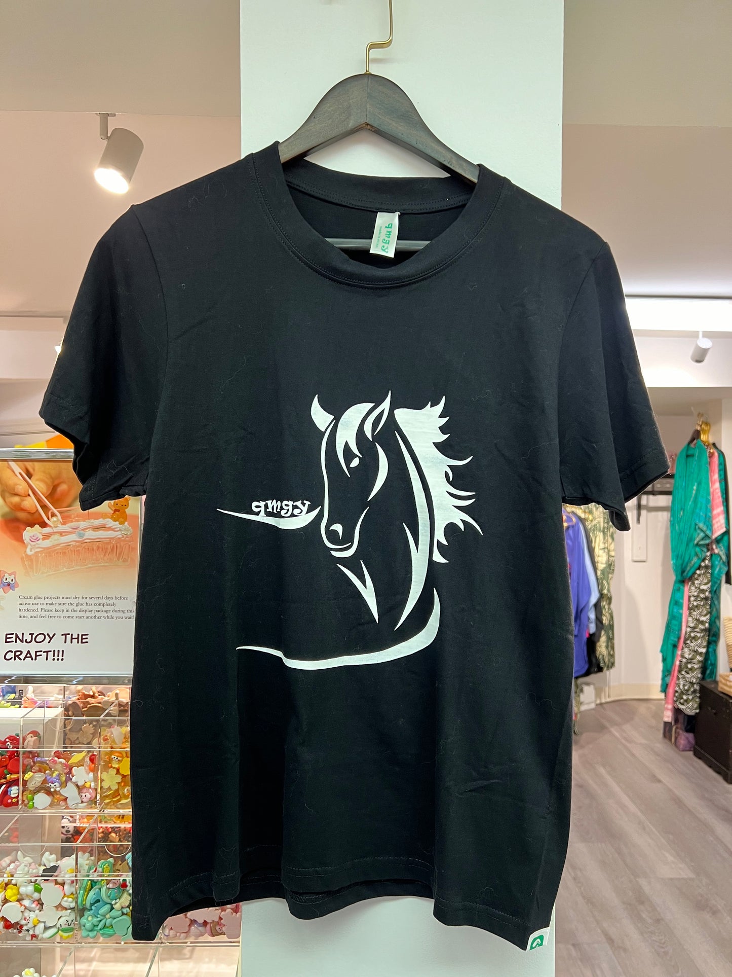 Black T-shirt with horse