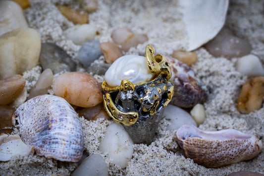 Baroque Woman and Leopard Statement Ring