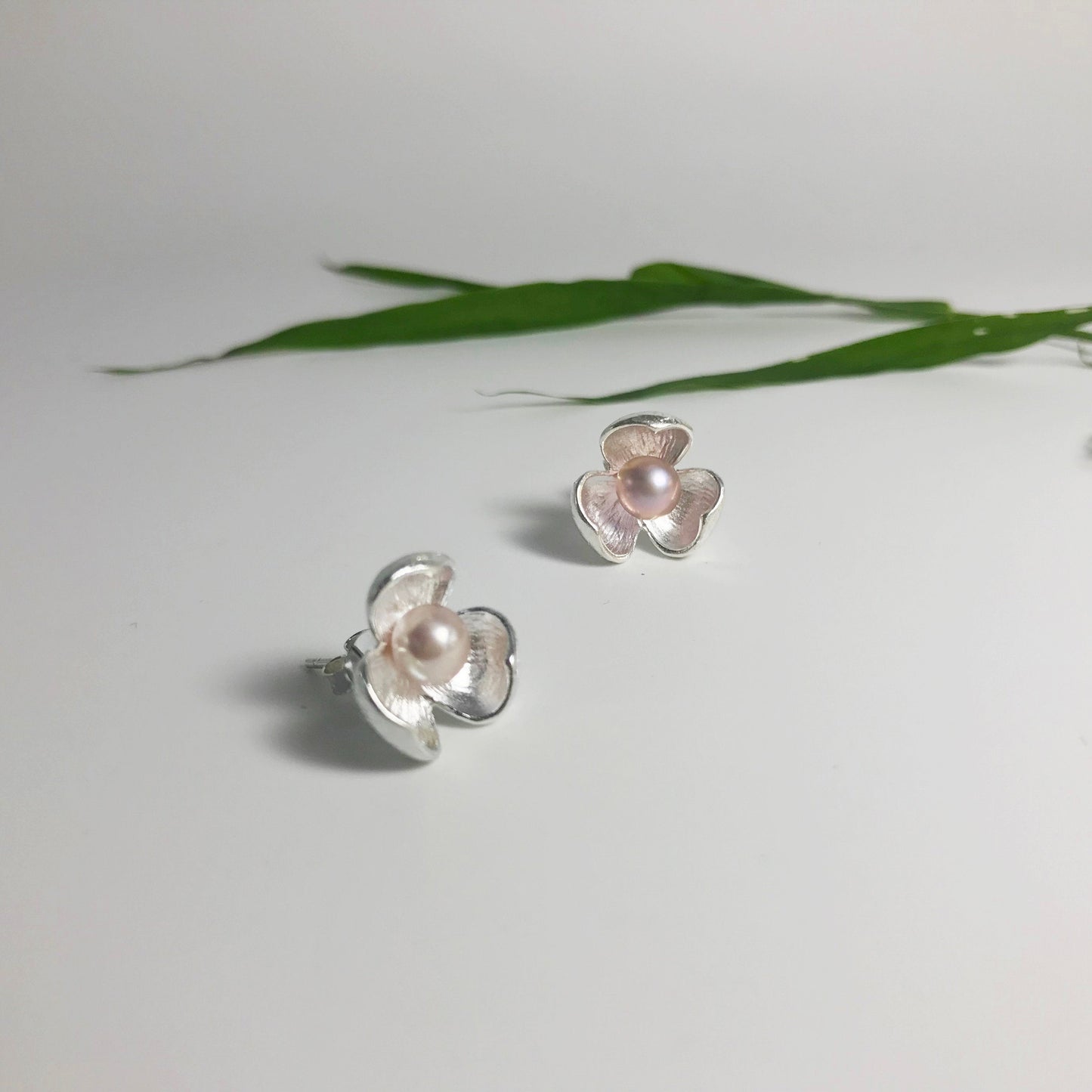 Silver Shell Pearl Stud Earrings